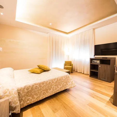 Torino Wellness & 4*