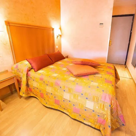 Otel Torino Wellness & 4*