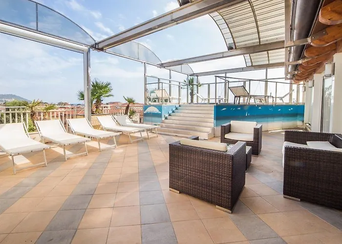 Готель Torino Wellness &